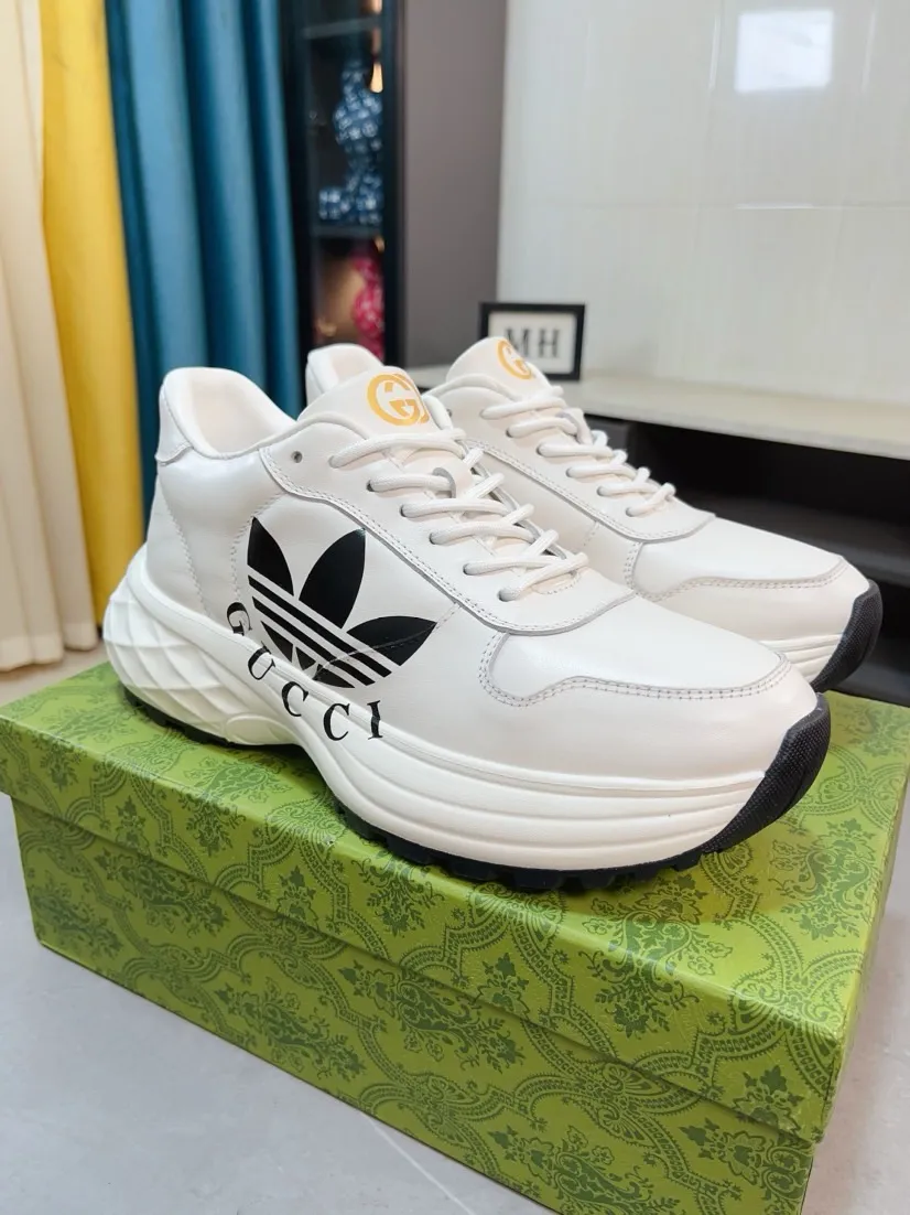 Men's shoes 💰520🌹🌹【GUCCI】pop-up casual sneakers with daddy outsole, breathable and comfortable, easy to walk, a versatile style for trendy men, upper with cowhide edge and outsole with 3D upper printing➕genuine leather lining➕Gucci's popular original outsole, sports and running style, super comfortable. Code number 38-44